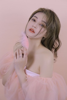 牧野田彩作品